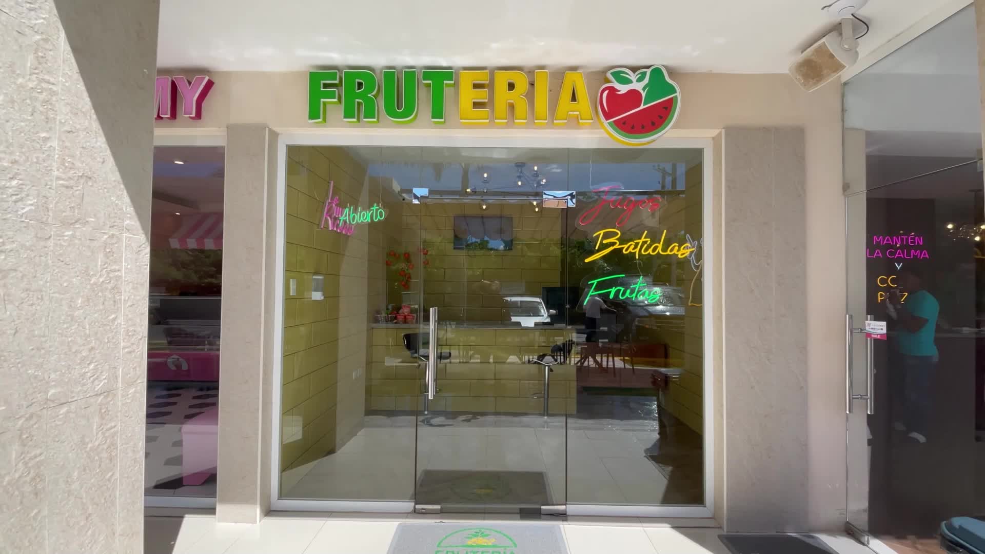 A promotional video showing the Fruteria at Playa Palmera Beach Resort, guests, staff and fruit.  